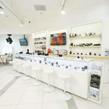 索尼直營(yíng)店體驗(yàn)顧問 在科技前沿，連接人與創(chuàng)新