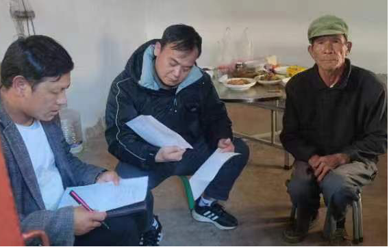 宜就鎮(zhèn) 節(jié)前探訪送溫暖，精準(zhǔn)服務(wù)守護(hù)“一老一小”幸福生活